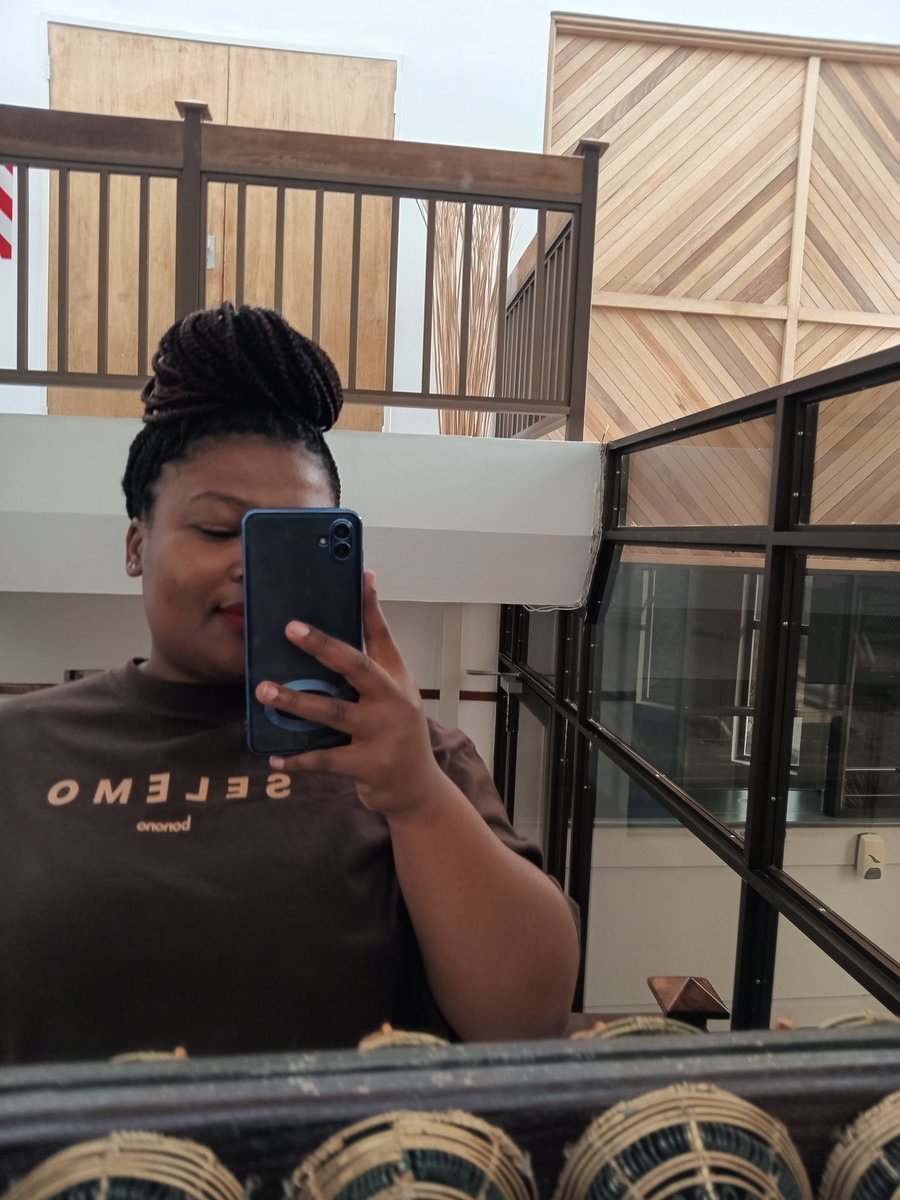Pontso__M's tweet photo. All my #WearLocalFriday pictures ๐ฅบ
@Shipa_Online @CityKings3 @sqosyndicate @bonono_merchants https://t.co/fKzpLHmpos