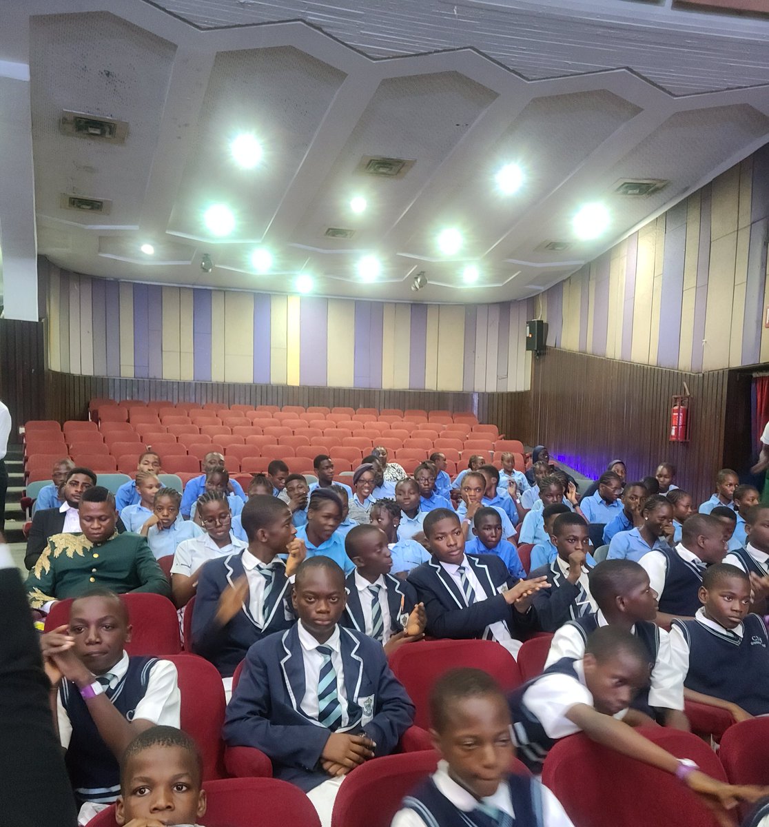 _WillOG's tweet image. Speech competition ongoing at #Stack23

Come watch secondary school students speak on &quot;Trusting AI With Our Health&quot; 🩺🌐

The students are from
🌀International School, Unilag
🌀Queens College
🌀St. Gregory&apos;s College
🌀CMS Grammar School
🌀Jordan Schools