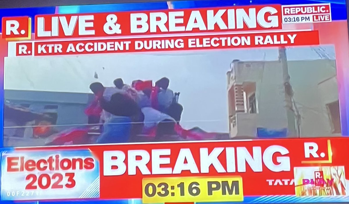 AntiSethi's tweet image. #KTR and  other #BRS leaders fall off the top of a overcrowded Vehicle. It would have been hilarious but some some of the sustained injuries. 
In a #Dynastic and sycophantic Party everyone crowds around #Family descendants since that shows their clout  #Telengana