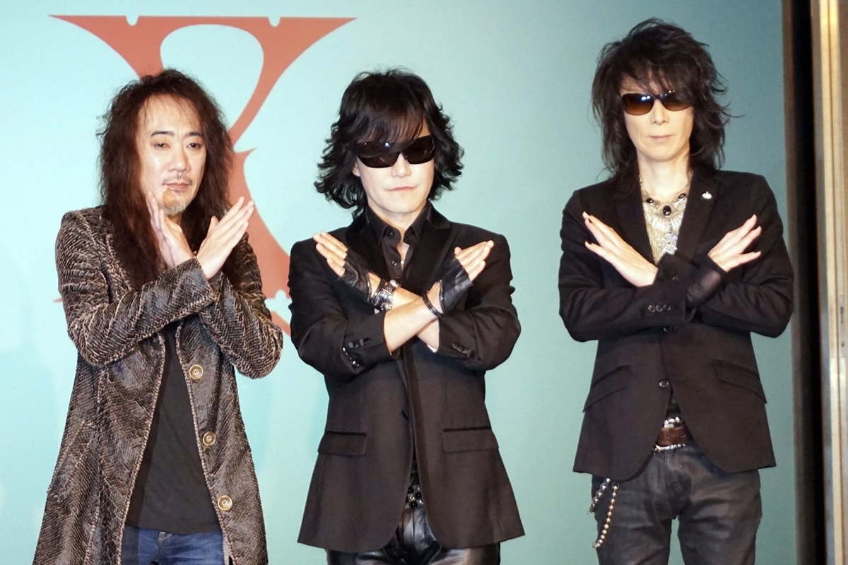 XJAPAN_INFO's tweet photo. バンドの潤滑油だったHEATHさん急逝で遠のくX JAPAN活動再開　YOSHIKIとToshlは安置室でも“すれ違い”｜NEWSポストセブン https://t.co/cAWvIMHddG https://t.co/Yi1yeru39m