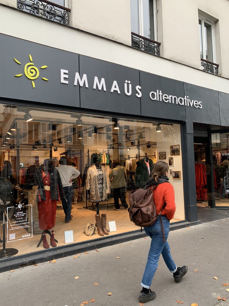FRIPERIE SOLIDAIRE Emmaüs Alternatives ouvre une friperie tendance et éco-solidaire rue d’Avron #emmaus #emmausalternatives #ruedavron #paris20 #paris20e <a href="/emmausalt/">emmaus-alternatives</a> monpetit20e.com/emmaus-alterna…