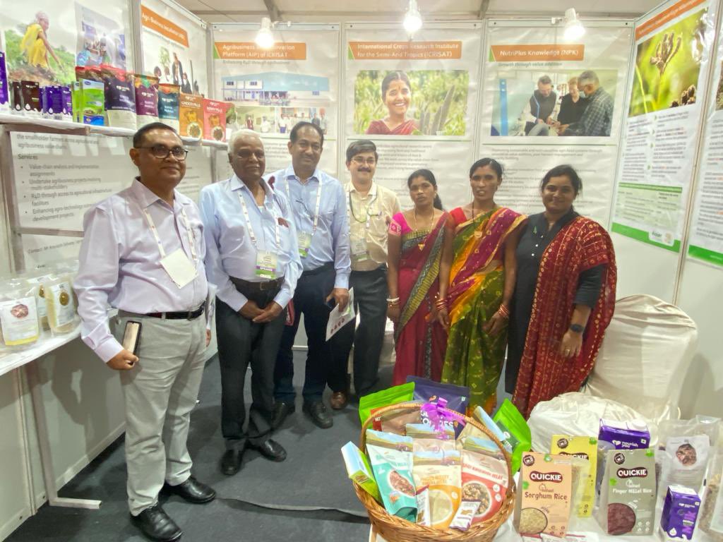 Team <a href="/ICRISAT/">ICRISAT</a> along with women SHG  members of the “Millet Shakti” millet processing unit established by ICRISAT at Koraput participating at the International Convention on Millets, Bhubaneswar, Odisha <a href="/IYM2023/">International Year Of Millets 2023</a>