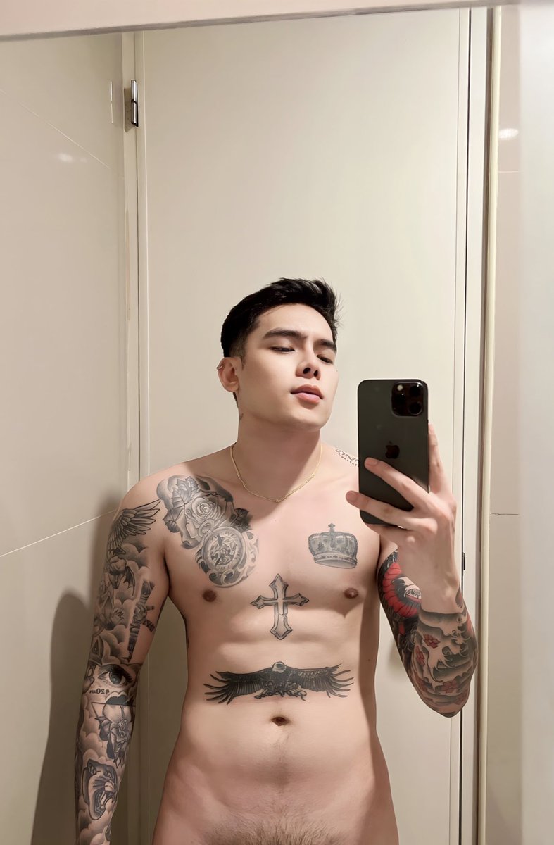 LucasTG_00's tweet image. Pag ni re-tweet mo to may surprise ako sayo!💦😋