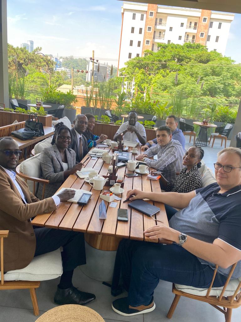 hortifreshffv's tweet image. Yesterday @hortifreshffv, @paceidug and the Serbian delegation had a dialogue to discuss how to consolidate collaboration, the Serbian investors are in 🇺🇬 to follow through on potential partnerships with 🇺🇬n producers and exporters in various sectors.
#BoostingFFVExports
