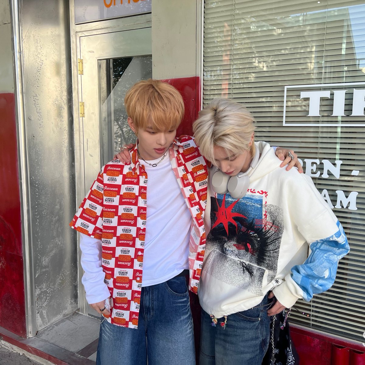 DVOL_official's tweet photo. [FROM #SODAM]  오늘도 좋은 밤 보내세용 
우리 만날 날이 얼마 남지 않았어요 !!
💕💕💕💕💕💕💕💕💕💕

#DVOL #SODAM #JOURNEY https://t.co/q0rSgqvF9p