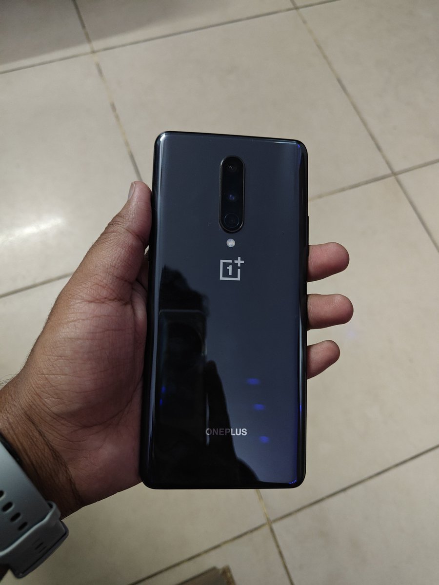 rohitranjan0010's tweet image. Had a very bad experience with OnePlus service centre. My OnePlus 8 suddenly got a green screen issue and I&apos;m not even able to use the phone. Service centre is saying that free replacement is only applicable on green line issues and not on full green panels.
Please help me guys.
