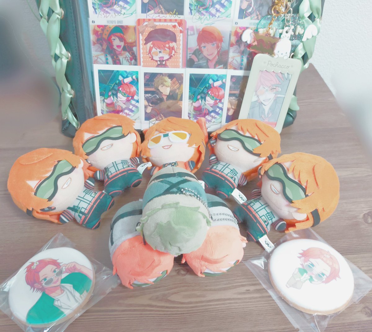 candy_mush's tweet photo. きのこは最近エリオスタワーの清掃員になってあめおたべって与えたいと思っています
さすがにお酒は与えられないのでみんなに飴を配りたい

#エリオスR好きと繋がりたい
#エリオス好きさんと繋がりたい https://t.co/ljJJVMhBSd
