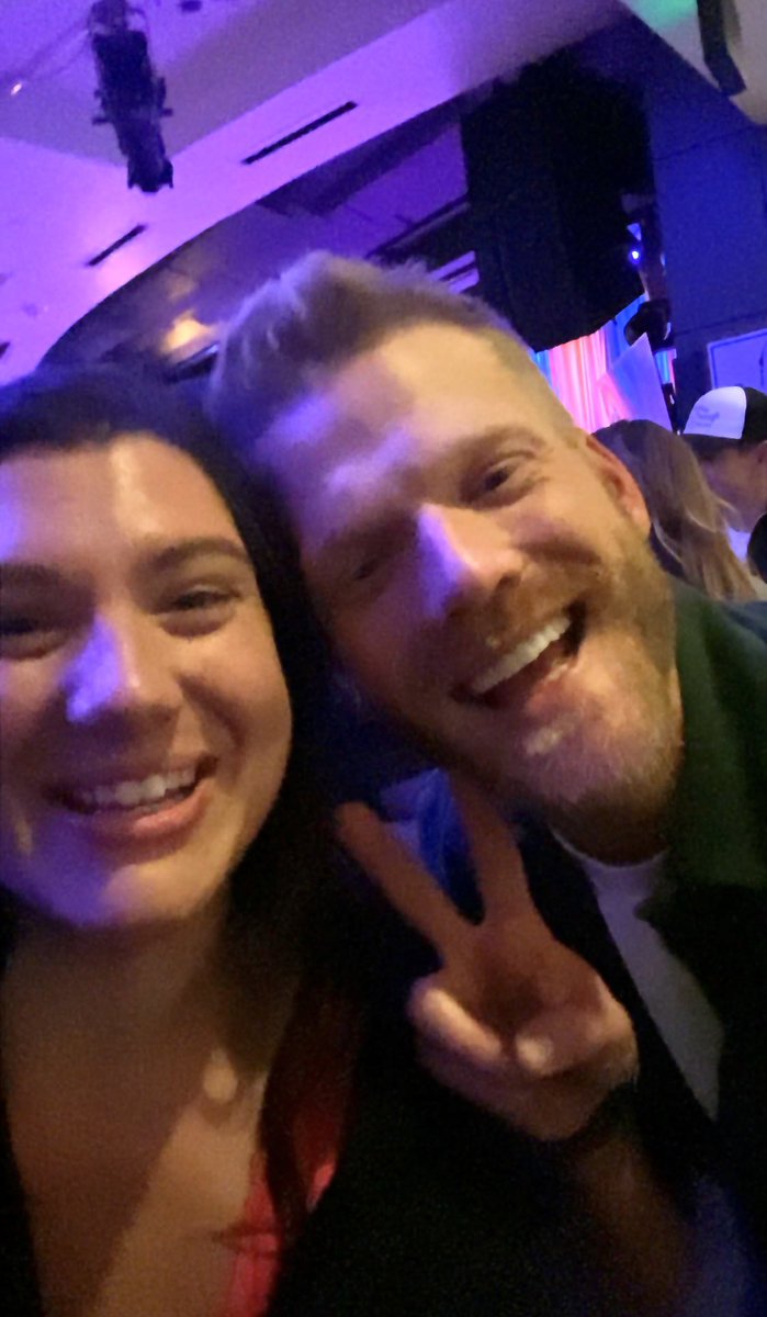 abby__antics's tweet image. I met Scott Hoying tonight and he was absolutely the kindest soul 🫶🏼