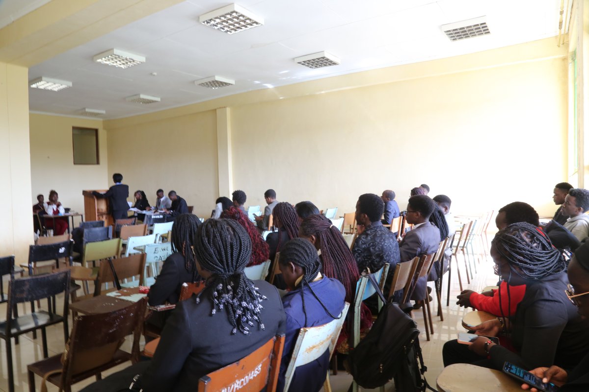 AmnestyKenya's tweet photo. They are arguing and addressing contemporary issues related to privacy and personal data protection. The #PrivacyFirstKE Moot competition provides a platform for participants to showcase their legal skills and knowledge of #DataProtectionKE.
#DigitalRightKE https://t.co/9MPMR7GK45
