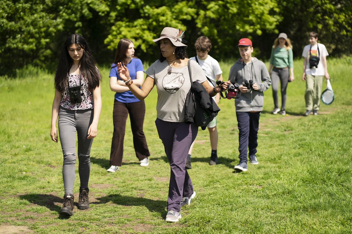 #Walkingis environmentally friendly Walking doesn’t generate harmful noise pollution, so it’s better for people and wildlife 🐾🪶🦉 #100ReasonsToWalk