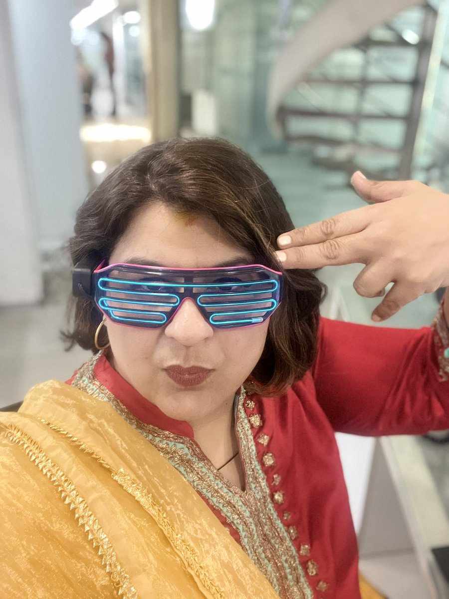 vandanacd's tweet photo. Someone said get dressed for “shiny disco” at work today. I got the “yaarana” glasses out😊 https://t.co/9fbmNv5Emb