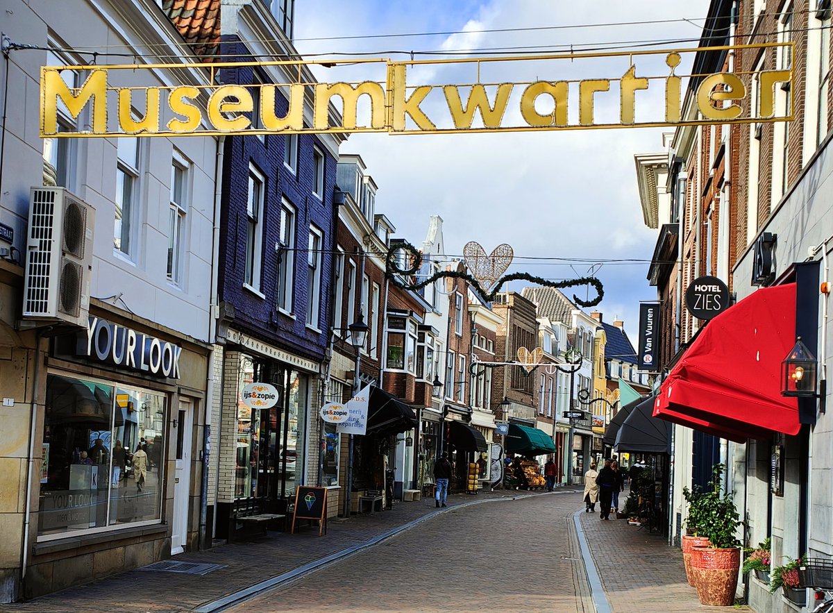 Chris Love tweet media