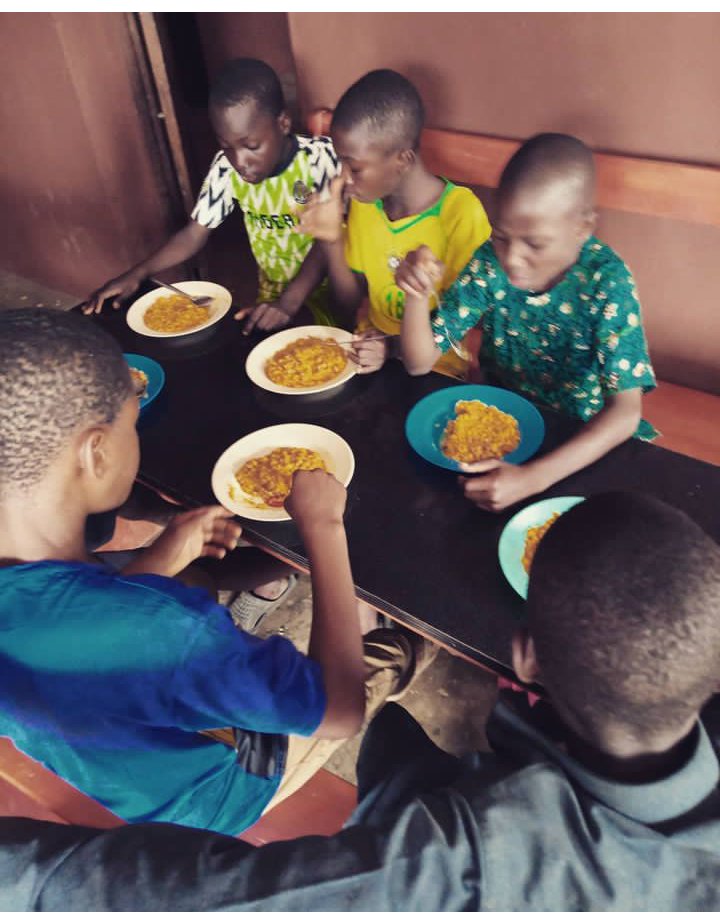 “Being kind is not about wealth” Have it much, have it little, it’s about the heart to share” Join us in preparing a meal for the vulnerable & hungry. #MFLF #ZeroHunger