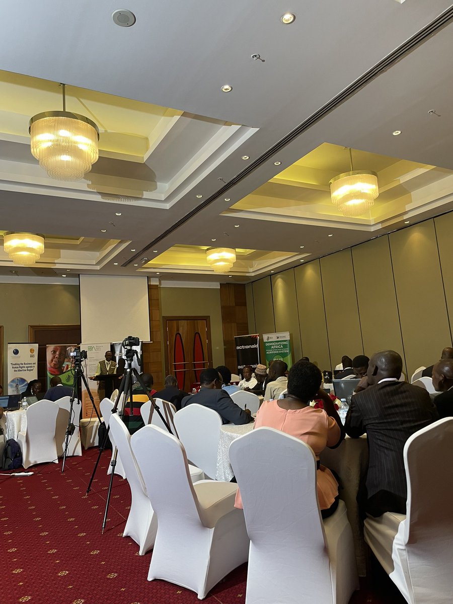 The Annual symposium on #bizhumanrights has been kicked off with interesting discussions on the impacts of large-scale agriculture on #HumanRights , livelihoods and #climatechange in Uganda 🌾Follow the discussions through #BHRUganda2023