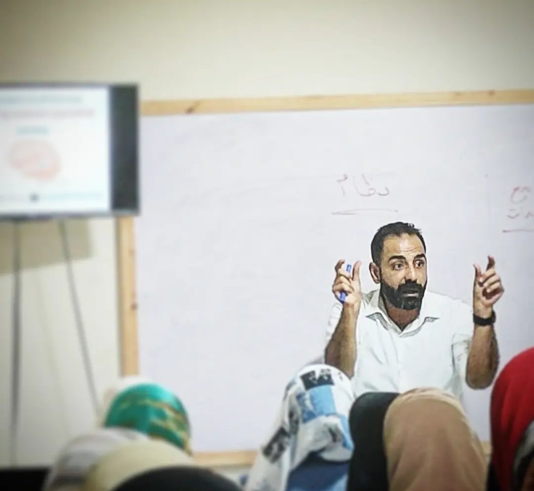 TrainerAbdalla's tweet photo. Training is not a cure for all problems. The problem of poor choice, for example, is not always solved by training.

#advice #humandevelopment #business #work #success  #mindset #change #planning #training #coaching #motivation https://t.co/9iznsttvSC