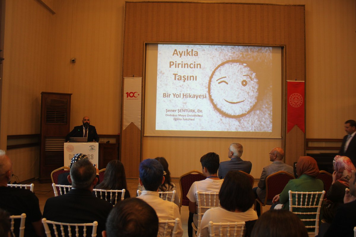 dem2023mezitli's tweet photo. Konuşmaları için 19 Mayıs Üniversitesi Öğretim Görevlisi Dç Dr. Şener Şentürk'e teşekkür ederiz. https://t.co/o53zamgbPl