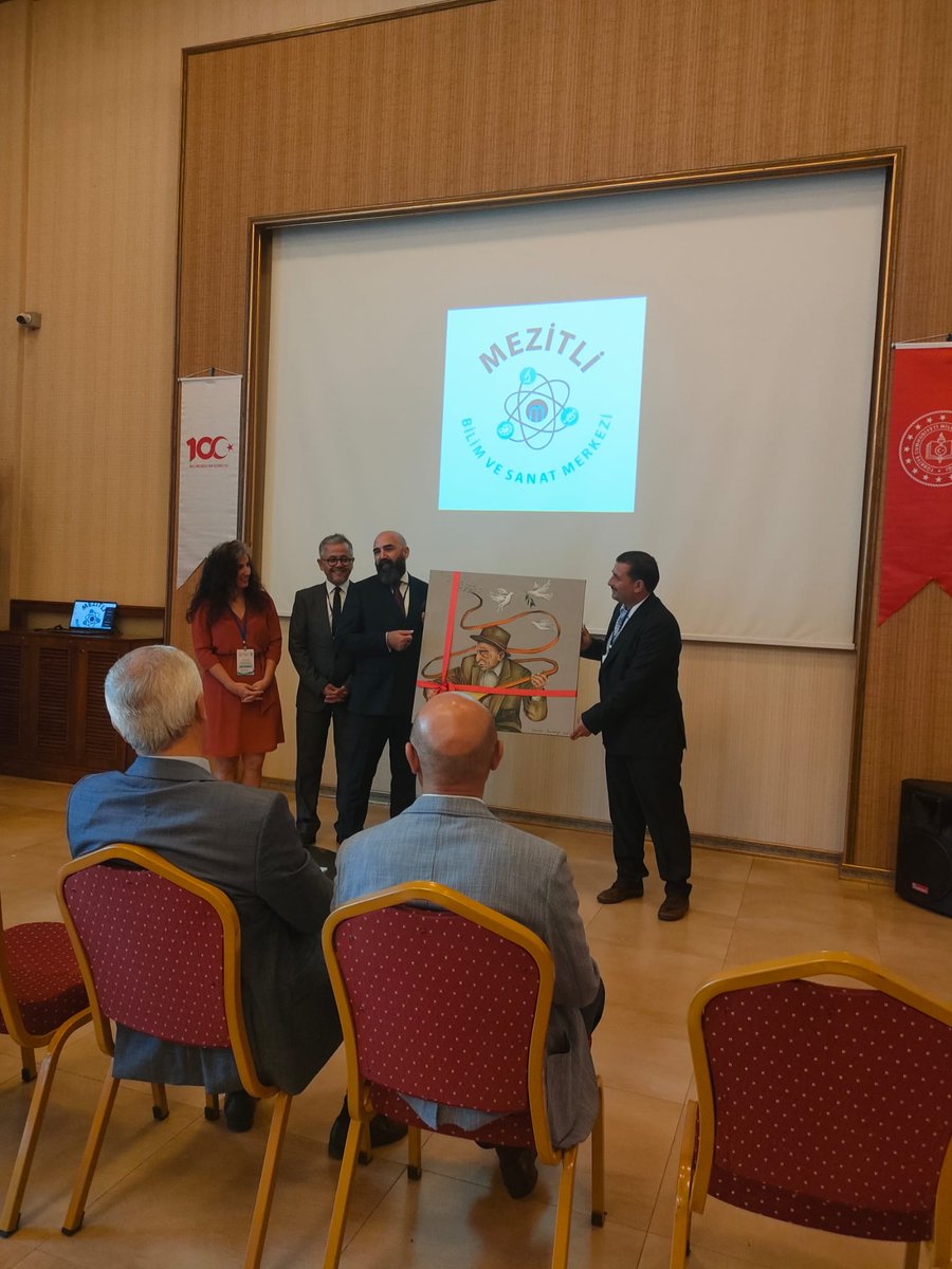 dem2023mezitli's tweet photo. Konuşmaları için 19 Mayıs Üniversitesi Öğretim Görevlisi Dç Dr. Şener Şentürk'e teşekkür ederiz. https://t.co/o53zamgbPl