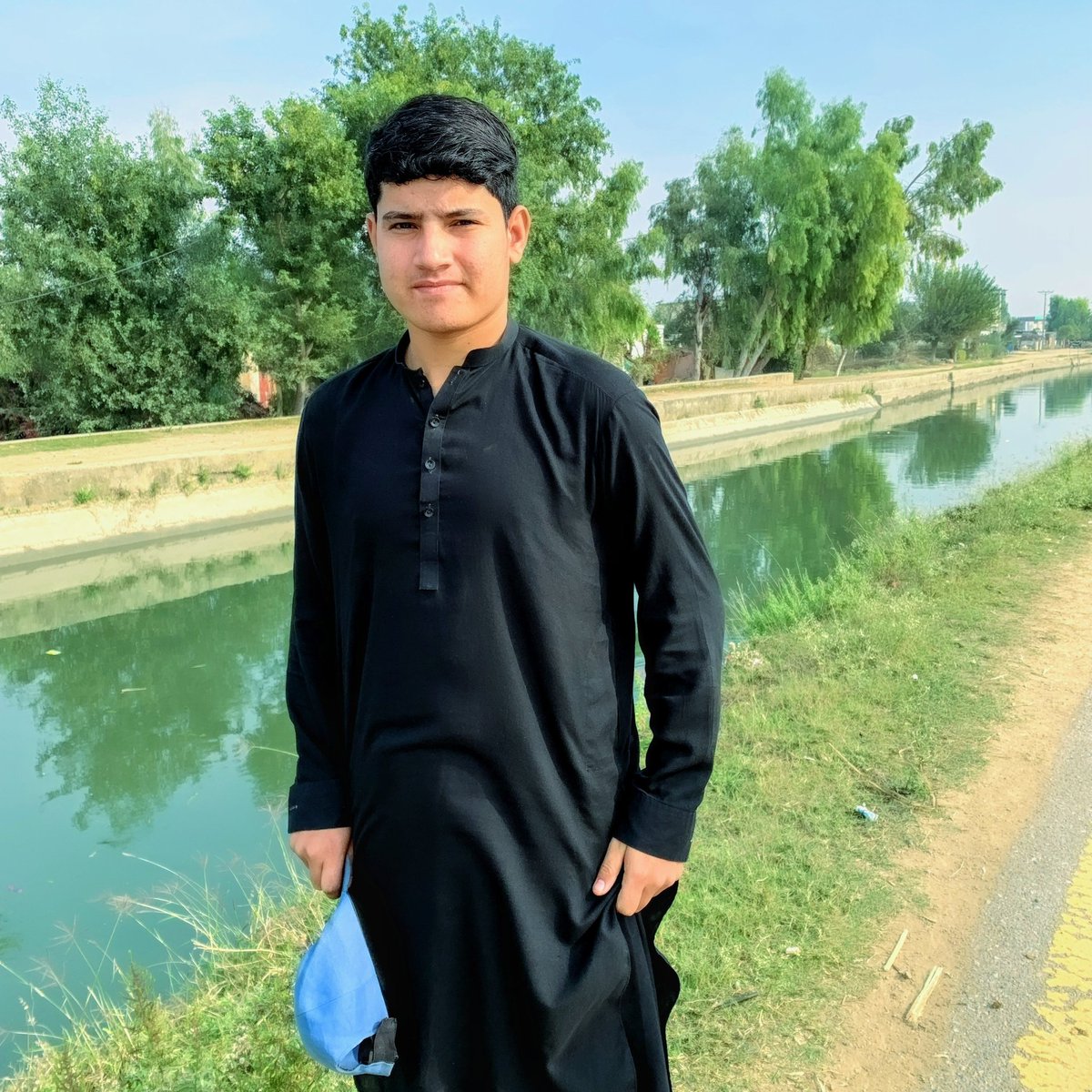 khankhan557161's tweet photo. #NewProfilePic https://t.co/Sp5h5CBEhA