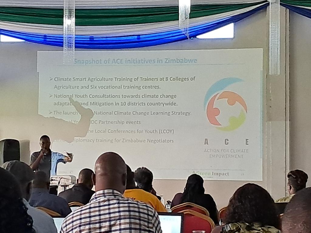 richellmsoma's tweet photo. #Day2  Zimbabwe's National Climate Change Conference being supported by @UNDPZimbabwe
A wonderful presentation on Action for Climate Empowerment (ACE) which speaks to Article 6 of the UNFCCC and Article 12 of the Paris Agreement #ClimateAction #ZimClimateConf 🌍🌱 https://t.co/xXO0Pg6eaa