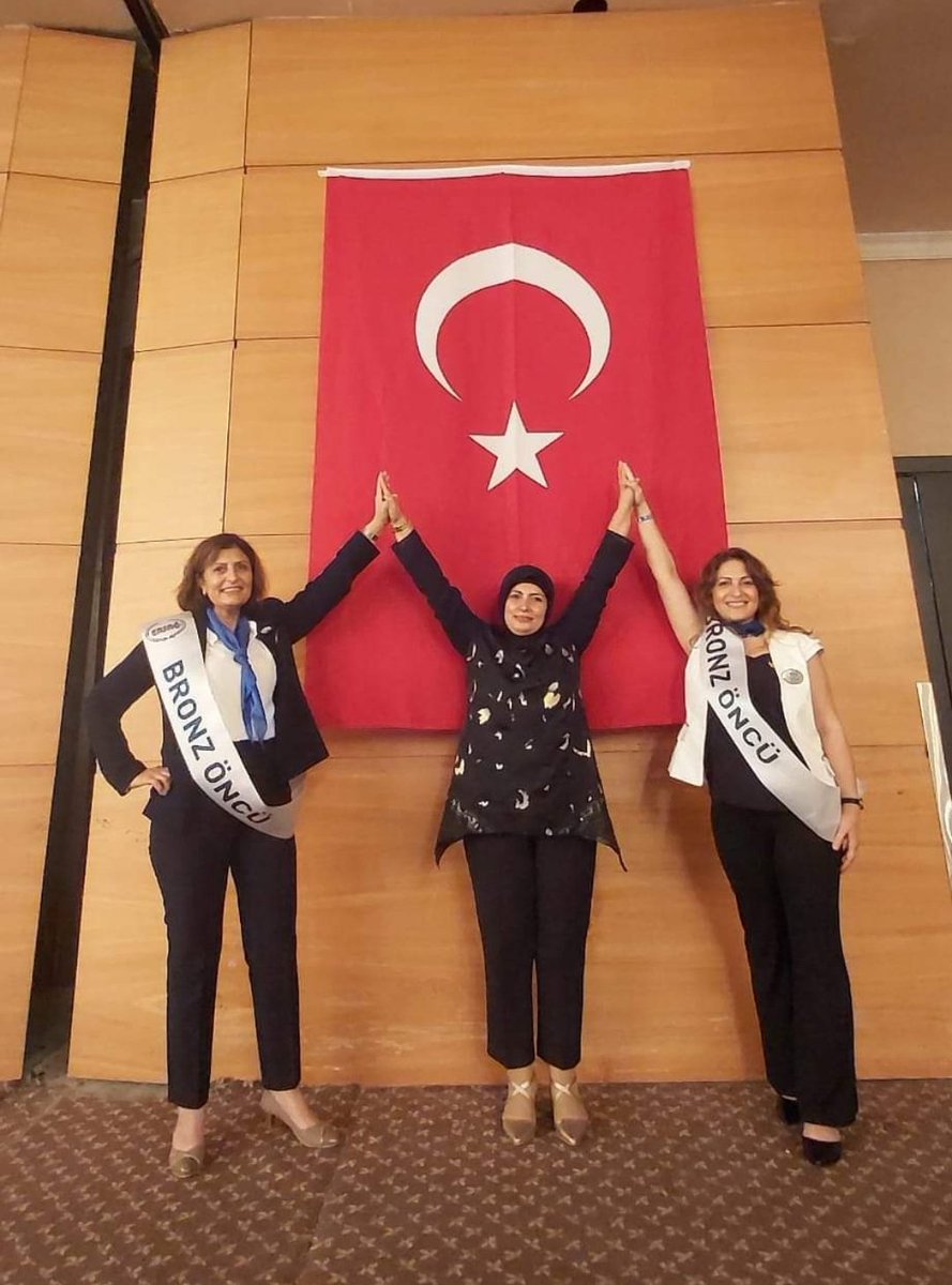 NeclaBuzkanli's tweet photo. @Ersagbkr Başkanım biz bu bayrağın altında ,Ersağ şirketimiz de, son nefesimize kadar çalışmaya söz verdik. https://t.co/eTPSSDZAGu
