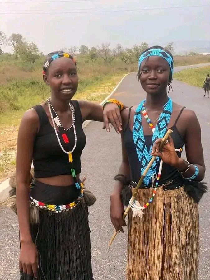 Nuertribe's tweet photo. If you love culture ,we are friends but if you love Nuer culture we are family ❤️
#nuerpeople
#naath https://t.co/ZVeHpuY0bR