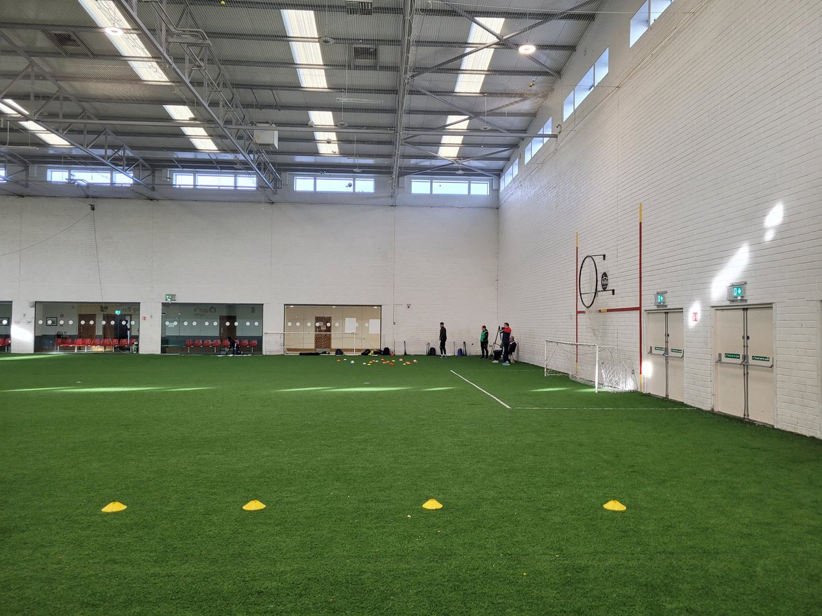 WhelanGavin's tweet photo. Really enjoyable 5 days in @carrigoon and a great start to the #CoachEducation journey as we strive to improve our coaching standards and thinkings, big thanks to all the tutors who facilitated a really enjoyable course ๐๐๐๐ #CoachDeveloper #GAA @WaterfordGAA @MunsterGAA https://t.co/EXFh9ayYr9
