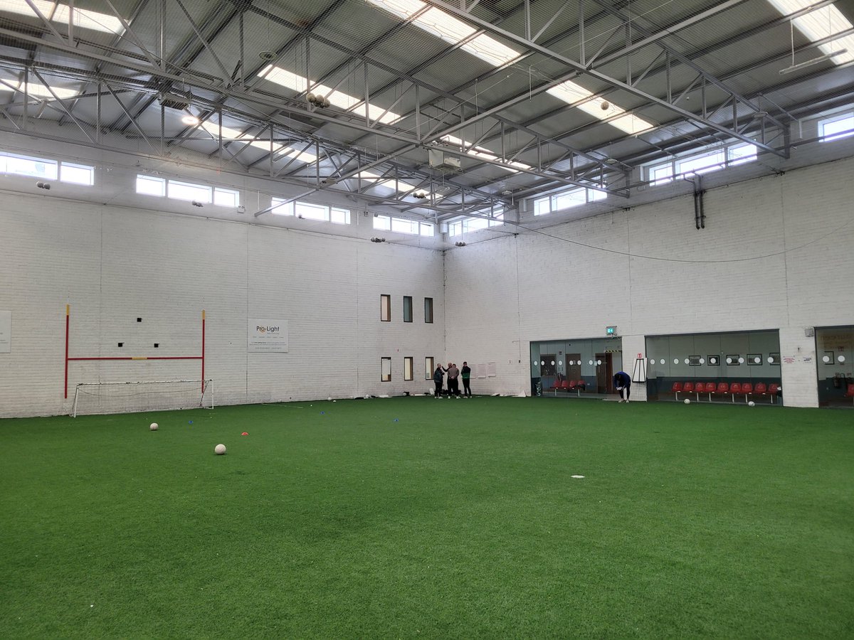 WhelanGavin's tweet photo. Really enjoyable 5 days in @carrigoon and a great start to the #CoachEducation journey as we strive to improve our coaching standards and thinkings, big thanks to all the tutors who facilitated a really enjoyable course ๐๐๐๐ #CoachDeveloper #GAA @WaterfordGAA @MunsterGAA https://t.co/EXFh9ayYr9