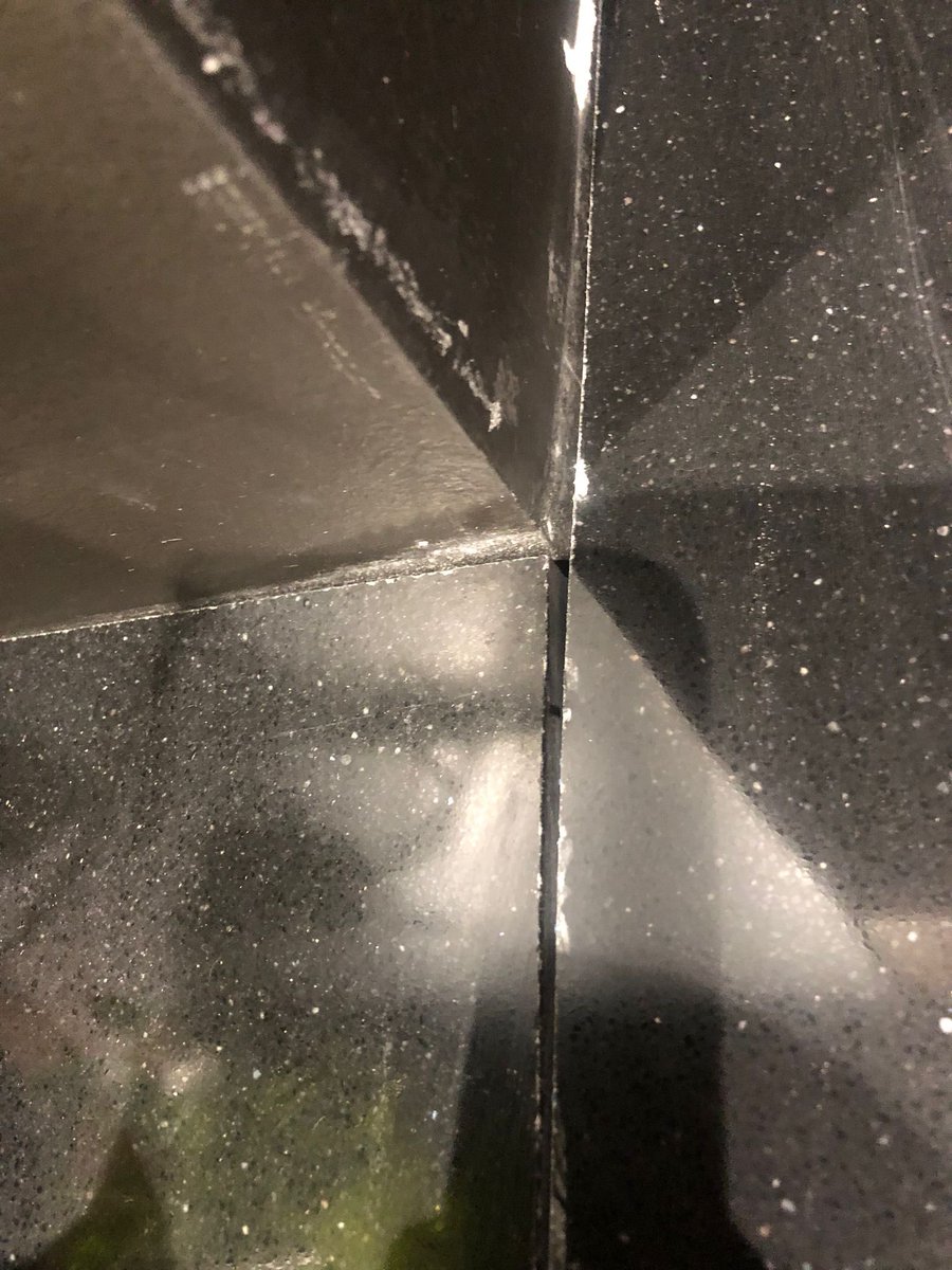ccourteau's tweet photo. @HowdensJoinery this is how you cut a quartz kitchen counter at #howdensJoinery #howdens. No surprise the result is awful !! Still Waiting for some responsable from #HowdensJoinery https://t.co/8wThsL73MS