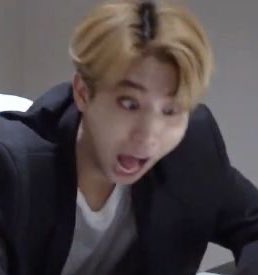 stayvividxz's tweet photo. Tomorrow                     TOMORROW 
StrayKids                      STRAYKIDS 
Comeback                   COMEBACK https://t.co/fRwsGsqCln