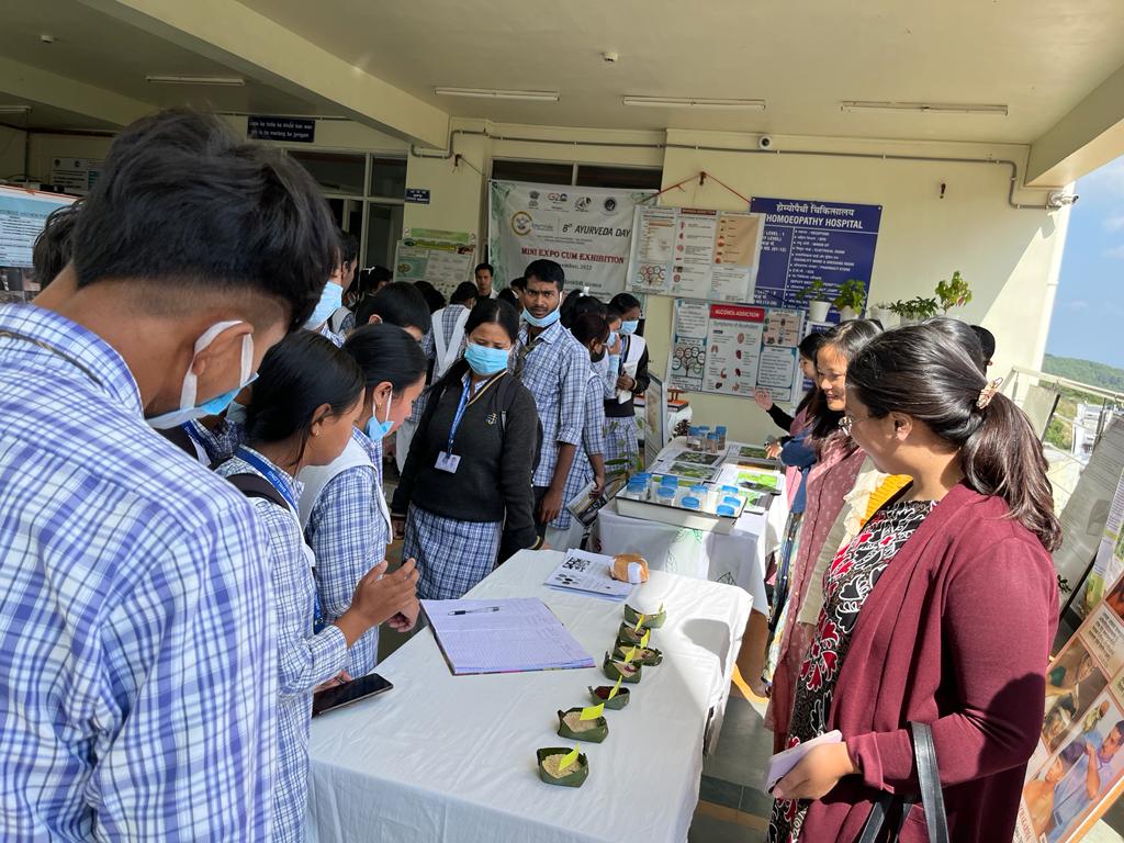 NeiahShill2000's tweet photo. Mini Expp cum Exhibition was organised at Hospital, NEIAH, SHILLONG on occasion of Ayurveda Day 2023 on 09/11/2023
@cari_guwahati @CCRAS_MoAyush @moayush @AyurvedaDay https://t.co/UEDQcLKDTo