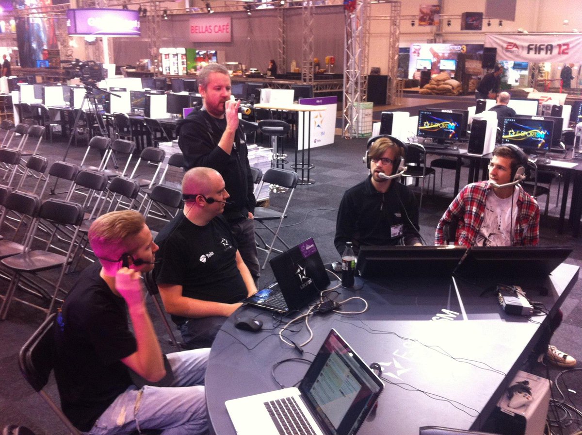 greykarn's tweet photo. same as it ever was

Today, 12 years ago (ESPORTSM 2011, Gamex, Kistamässan) https://t.co/ESUkP4ewWg