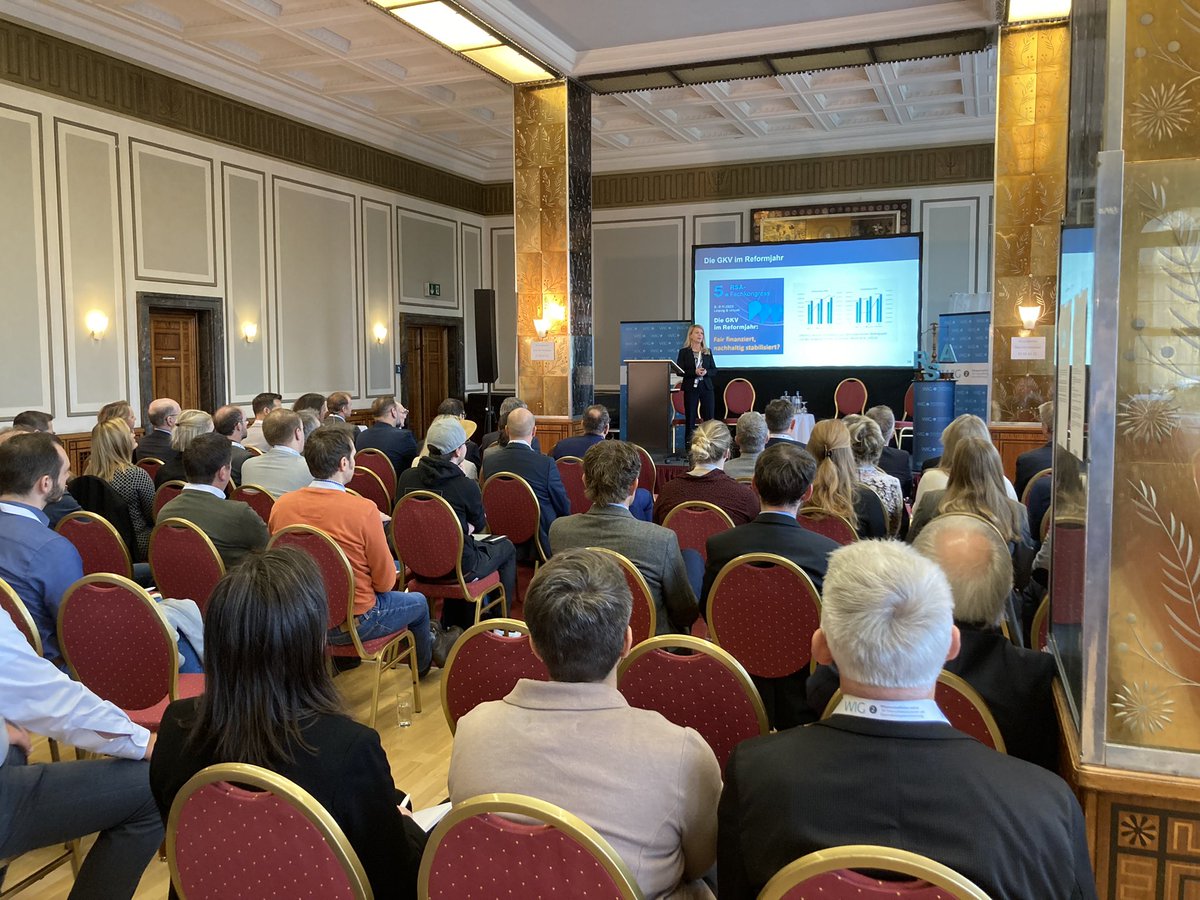 WIG2 Institut (@wig2institut) on Twitter photo #RSAFK23-Haupkongresstag: Dr. <a href="/InesWeinhold/">Ines Weinhold</a> (<a href="/WIG2Institut/">WIG2 Institut</a>) startet mit einen Überblick zur laufenden Reform im Abgleich mit dem Vorjahr. Welche Maßnahmen können wir zur nachhaltigen Stabilisierung der #GKV-#Finanzierung diskutieren - ausgaben- & einnahmeseitig wirksam? #morbiRSA #RSAFK23-Haupkongresstag: Dr. <a href="/InesWeinhold/">Ines Weinhold</a> (<a href="/WIG2Institut/">WIG2 Institut</a>) startet mit einen Überblick zur laufenden Reform im Abgleich mit dem Vorjahr. Welche Maßnahmen können wir zur nachhaltigen Stabilisierung der #GKV-#Finanzierung diskutieren - ausgaben- & einnahmeseitig wirksam? #morbiRSA