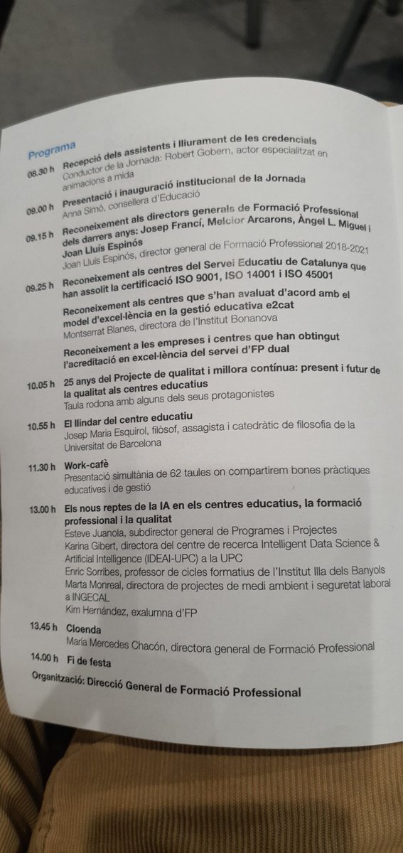 Estem a la XXI jornada de qualitat a l'ensenyament! Aquí teniu el programa.