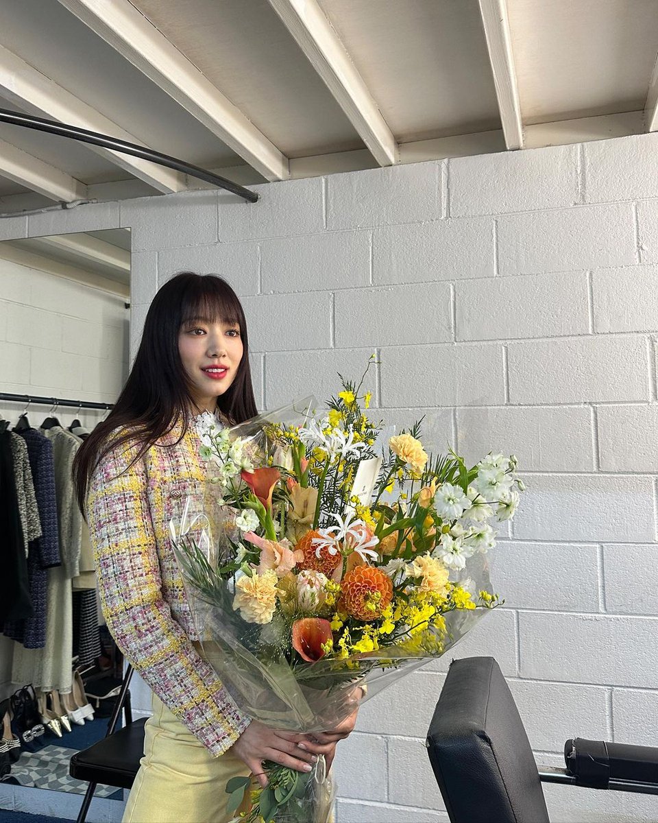 PSH_Philippines's tweet photo. Shinhye IG update 11.09.23 π€
π https://t.co/nJfeqgXC5A
#parkshinhye #λ°μ ν #γγ―γ·γ #ζ΄δΏ‘ζ #psh #parkshinhyephilippines #ssinz7 #parkshinhyeph #pshph #shinhye #starlightangels #saltent https://t.co/UJc6MORxsY