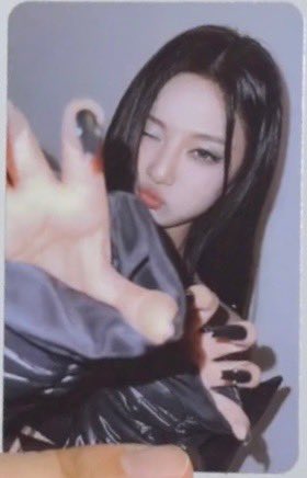 Drama ver.                             Sequence ver. 
Scene ver.                              Giant ver.