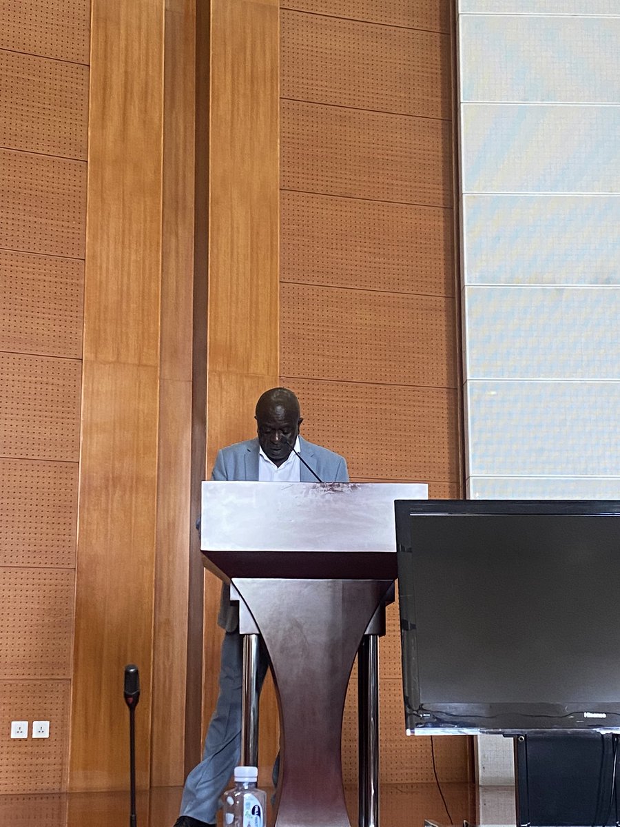 SunTourismNews's tweet photo. It has been an honor to witness the inaugural Uganda-Europe convention launched at the Presidential Conference Hall in Kampala. It has a no. of high profile government officials, foreign diplomats, #MissTourismUganda Queens &amp; Amb. Kagimu Presidential Advisor Diaspora #UECON https://t.co/mawY7pa23d