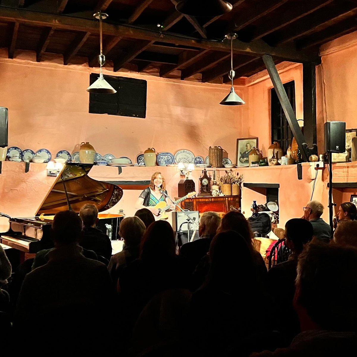 sarahmcquaid's tweet photo. “Onstage” for the 9th time at #BridgeInn #Topsham, plus a glimpse of #barrels backstage — all the #realales in this 16th century gem are drawn directly from the #cask. So good to be back! Now looking forward to @cheshiretouring #GreatBudworth #Northwich #Cheshire TONIGHT, my -> https://t.co/wYC5Z9beMu