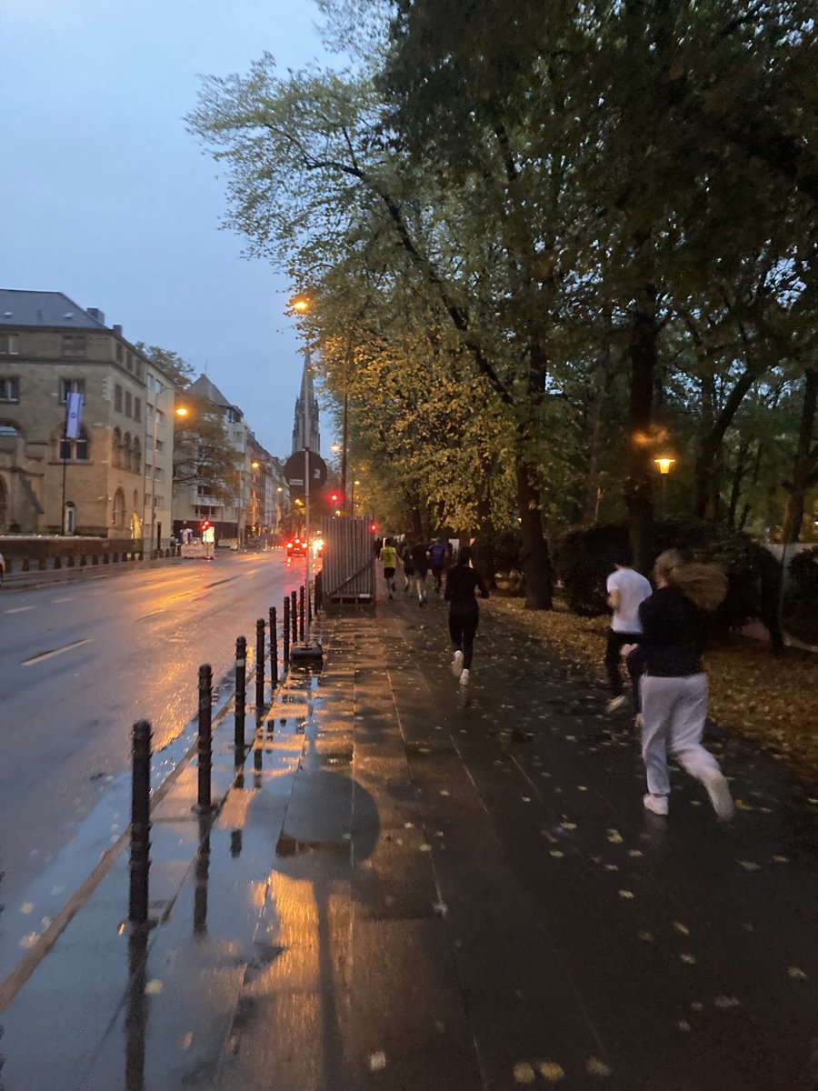 Bartholomew_Sch's tweet photo. Following a long day travelling we are pleased to report that students have arrived safely in Köln. 

After a good night's sleep the keen early morning runners have made a healthy start to the day with a rainy lap of the Hiroshima-Nagasaki Peace Park with Mr Thompson &amp; Mr Scott. https://t.co/SIy44qMusb