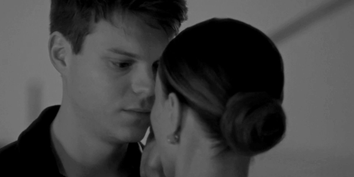 что этой девочки давно потерян след.
а фото так, из юности привет.