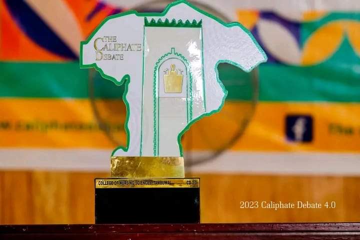 This same individual who played multiple role, succeeded in winning The Trophy as an Iron man, taking back to his institution the #CaliphateDebate Trophy &amp; whooping sum of N300k

While I celebrate ur passion &amp; dedication to providing solution to contemporary issues as it relates-