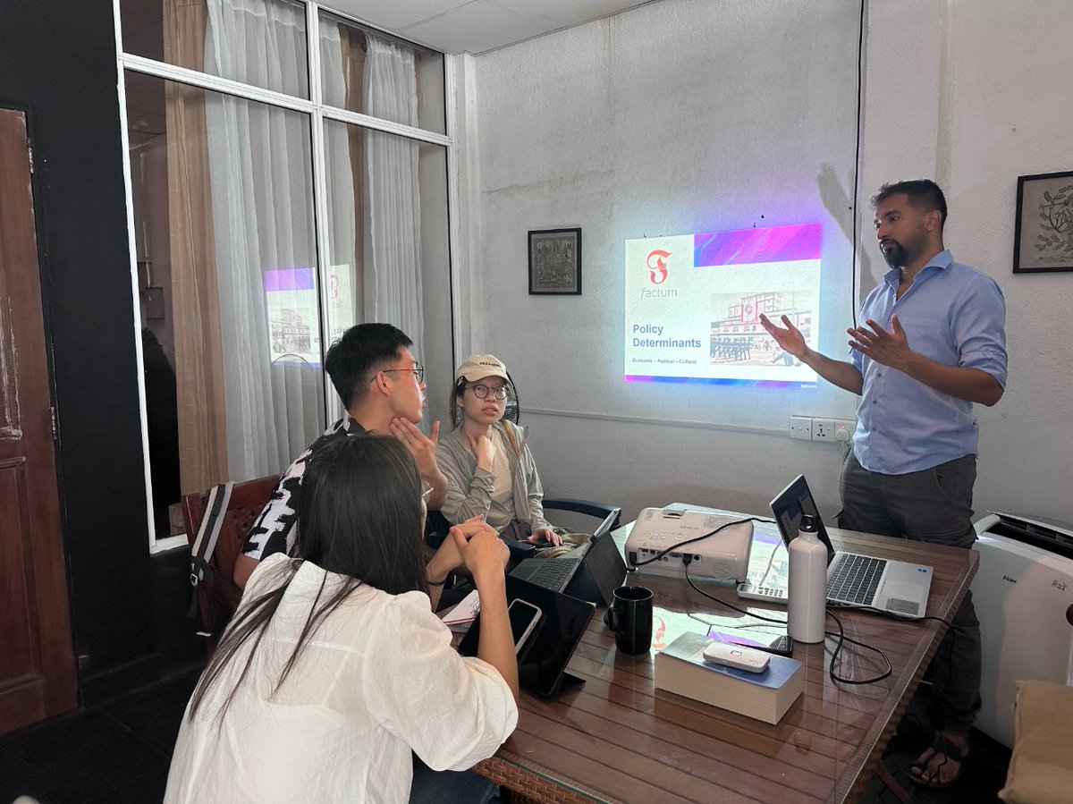 factumlk's tweet photo. Factum conducted an orientation on Sri Lanka’s foreign policy for students from Yunnan University, China who are at the University of Colombo yesterday, November 8.
https://t.co/jP0A5YAHOU
#Factum #TheBalancedAnalysis https://t.co/aD9SPZgb4E