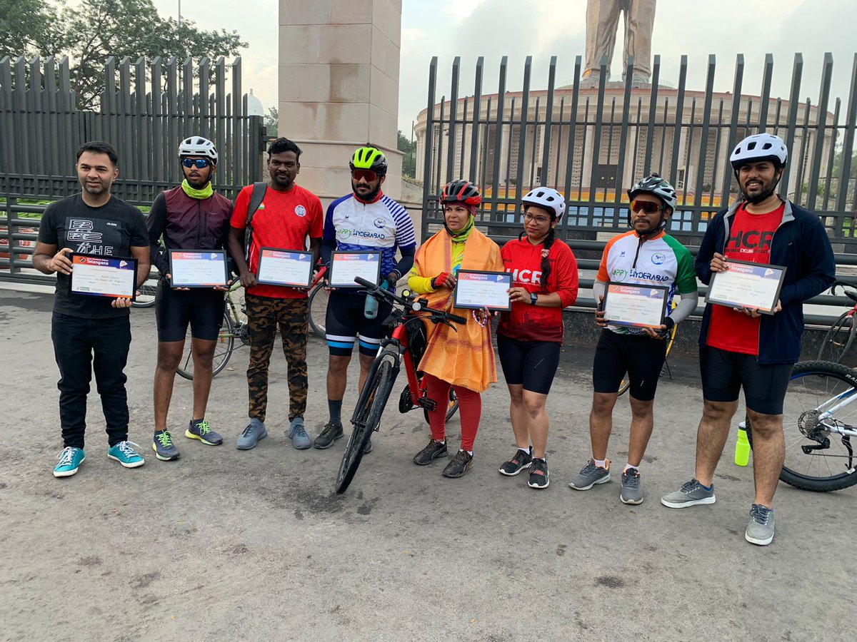 HydcyclingRev's tweet photo. #HyderabadcyclingRevolution
@ECISVEEP Voter awareness campaign
#TelanganaCyclingTour
#CyclingToVote
#PedalToVote
#WalkToVote
Thanks to Shri Vikas Raj IAS @CEO_Telangana
Thanks Team for completion of Telangana cycling tour 800 KM
#ivoteforsure
#SVEEP
#CEOTelangana @sselvan https://t.co/XryrWkN0gR