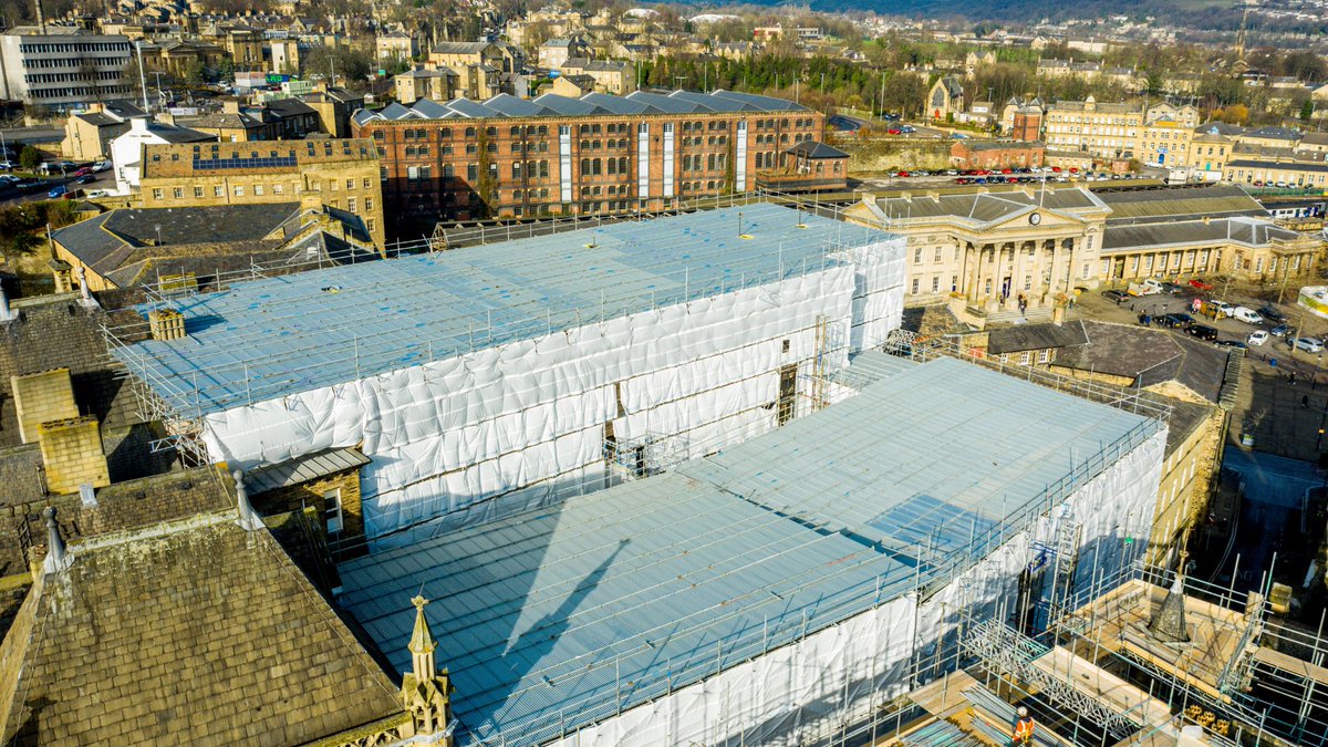KirkleesCouncil's tweet photo. Huddersfield’s Estate Building is getting a magnificent makeover, blending history with modern comfort. 🏛️ 

Discover the transformation story in full here ➡️ https://t.co/whUW6xRGjB

#TheEstateBuilding #HeritageActionZone #Huddersfield #LoveKirklees https://t.co/hGRSoQxbF3