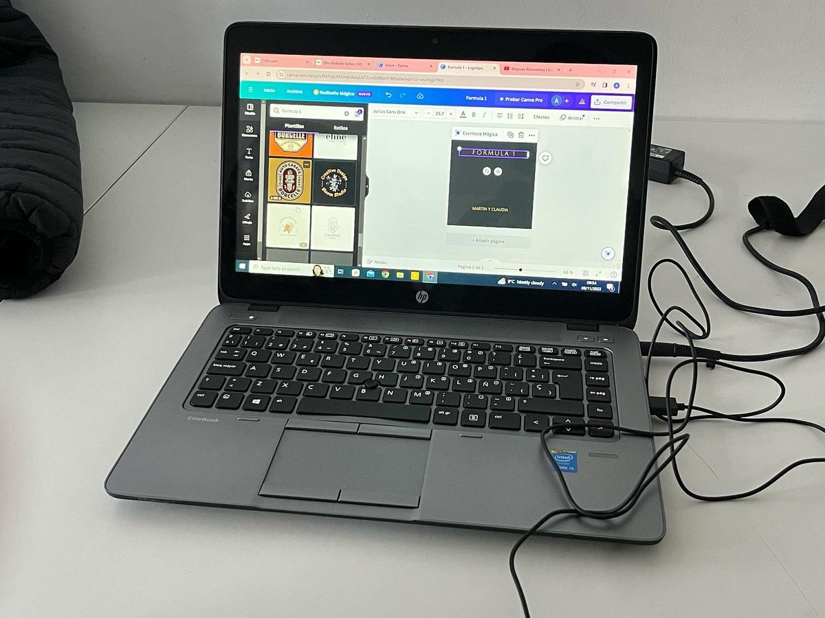 cienciaocruce's tweet image. In the web design workshop, this morning we started working with @canva and the @icecreamapps video editor to incorporate new content to the pages created these days 👩‍💻🧑‍💻 #digitalweek 💪🏻🤗