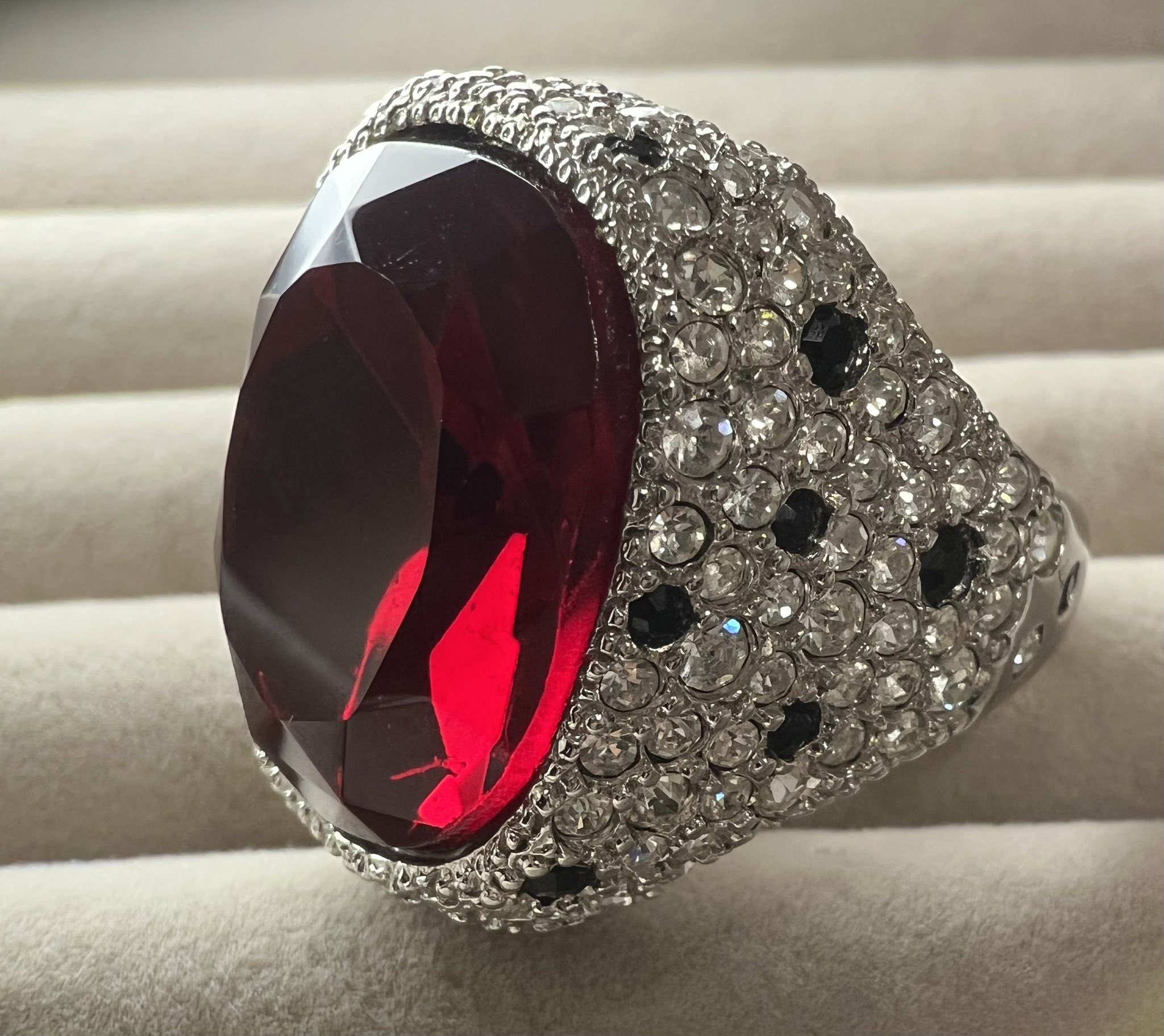 ⭐️追加しました⭐️遺品整理　生前整理　ヴィンテージ　コスチュームジュエリー　昭和 日常を装う ヴィンテージ コスチューム ジュエリー セレクト