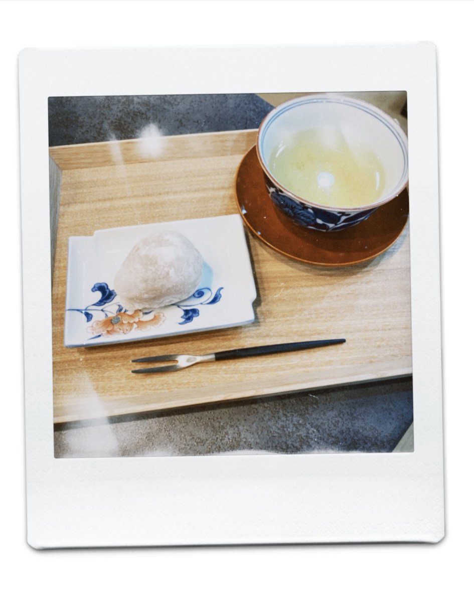 nothkj's tweet photo. 家庭教師先生
今日のお茶菓子

一保堂さんの玉露
一心堂さんのいちご大福

⁦@ippodo_tea_jp⁩ https://t.co/x4KkKOfIIW