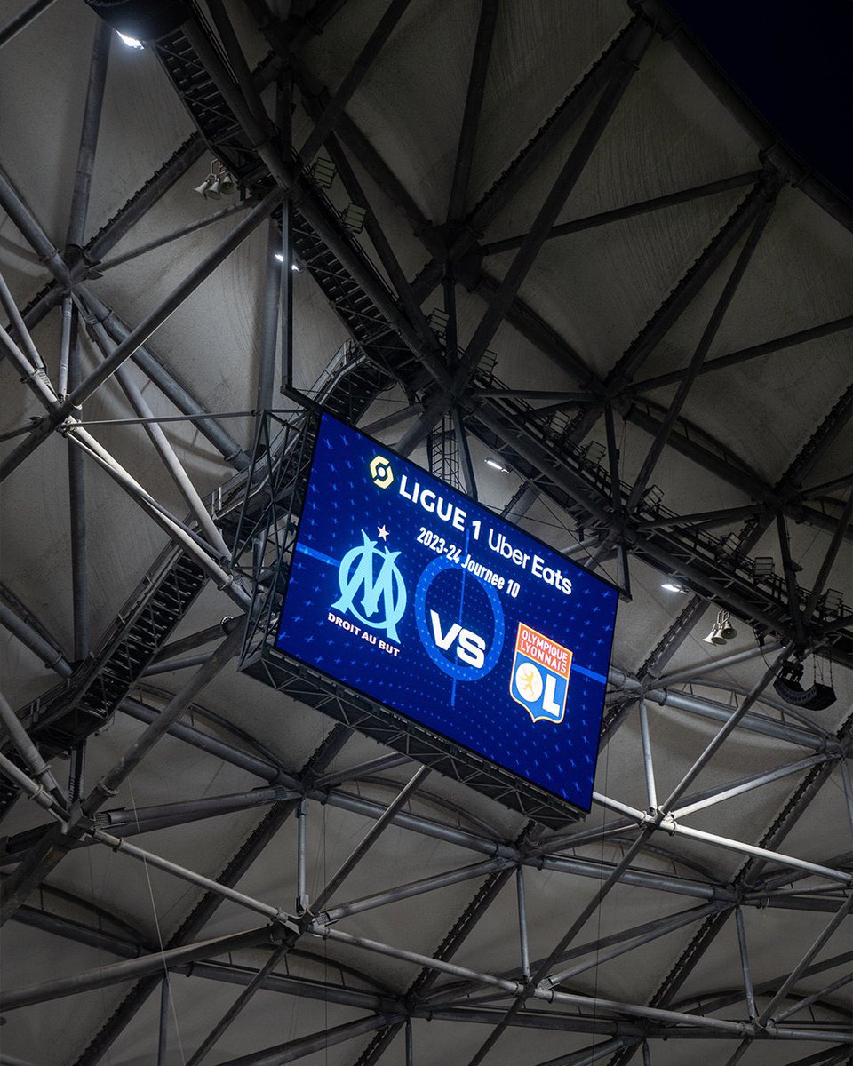 Mercat_OM's tweet photo. 🚨 𝗢𝗙𝗙𝗜𝗖𝗜𝗘𝗟 !

Le match #OMOL se jouera le mercredi 6 décembre à 21h au Vélodrome 𝗘𝗧 avec le public prévu initialement ! 🌋

(Communiqué de la LFP)

#TeamOM https://t.co/CE7CV9pS5L