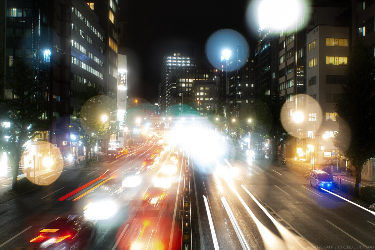 raysato's tweet photo. 銀座 / Ginza
#銀座 #夜景 #ライトトレイル #ボケ #traffic #night #lighttrails #ginza #japan #defocus #sonyalpha #a7riv #sel1635gm2 #これソニーで撮りました #写真好きな人と繋がりたい #写真撮ってる人と繋がりたい #カメラ好きと繋がりたい #instagram
https://t.co/vRkgQpZn5t https://t.co/ZTj2pBE2Qi