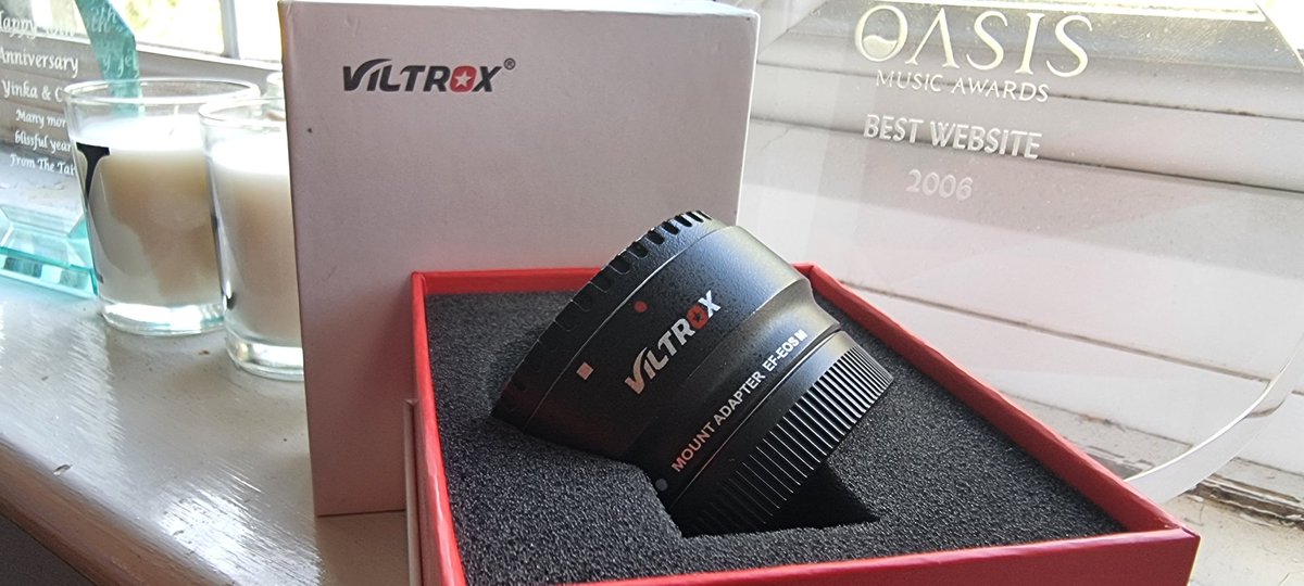 Just found this #Viltrox #Canon EF-EFM #Adapter in deep storage.

I'm not using it, so - if you know what this is and you can use it - happy to let you have it for very cheap (as it's just sitting in a secure box at home)...

Holla at me.