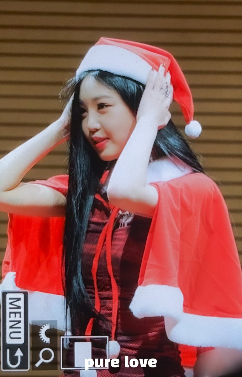 231109 수진

11월의 크리스마스🧑‍🎄❤️

#수진 #SOOJIN #서수진 #아가씨